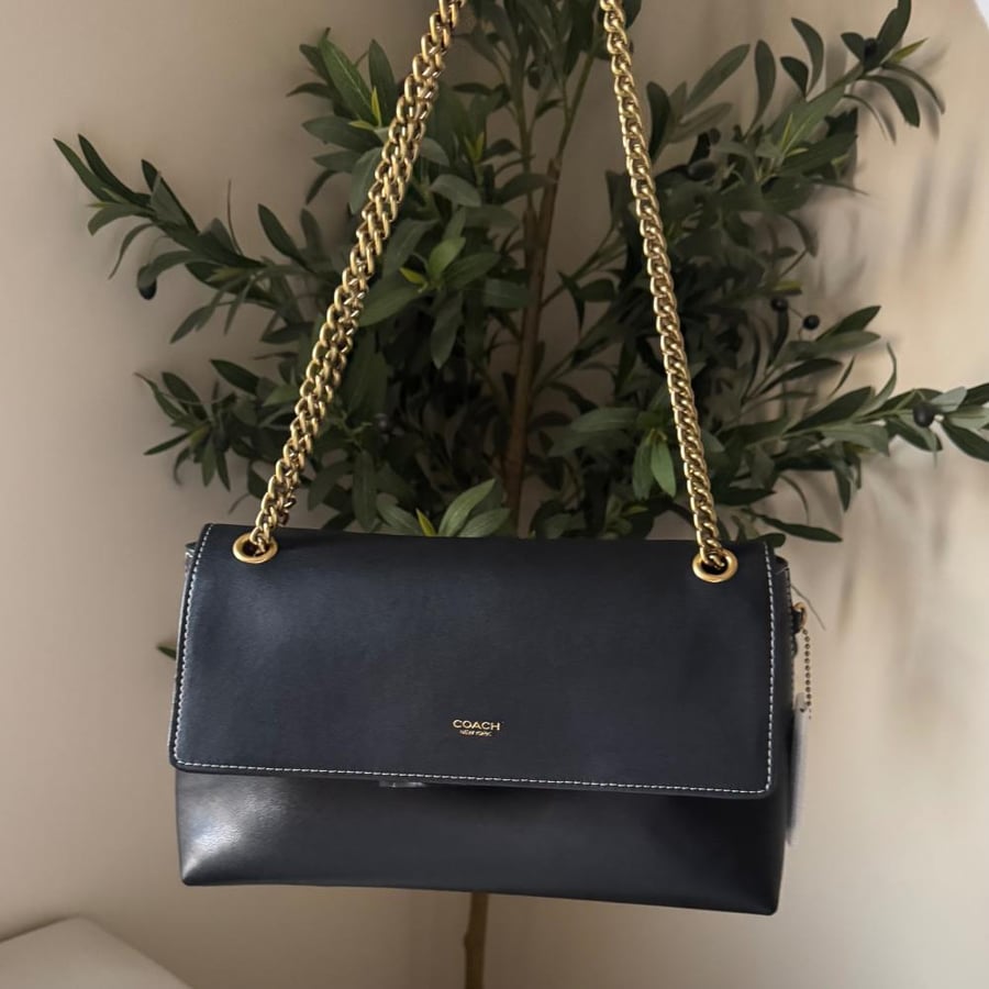 Coach Chelsea 30
