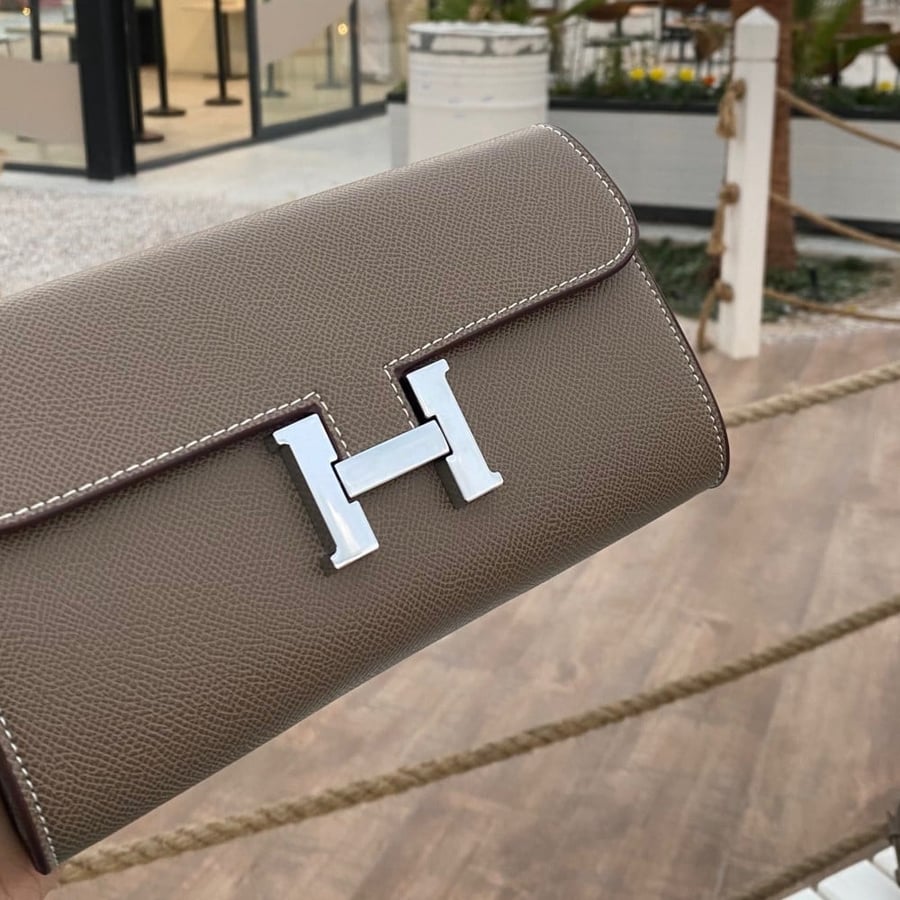 شنطة كلاتش جلد H-clutch - متجر ذا ترند