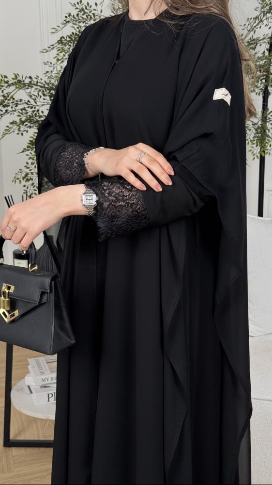 عباية رنا