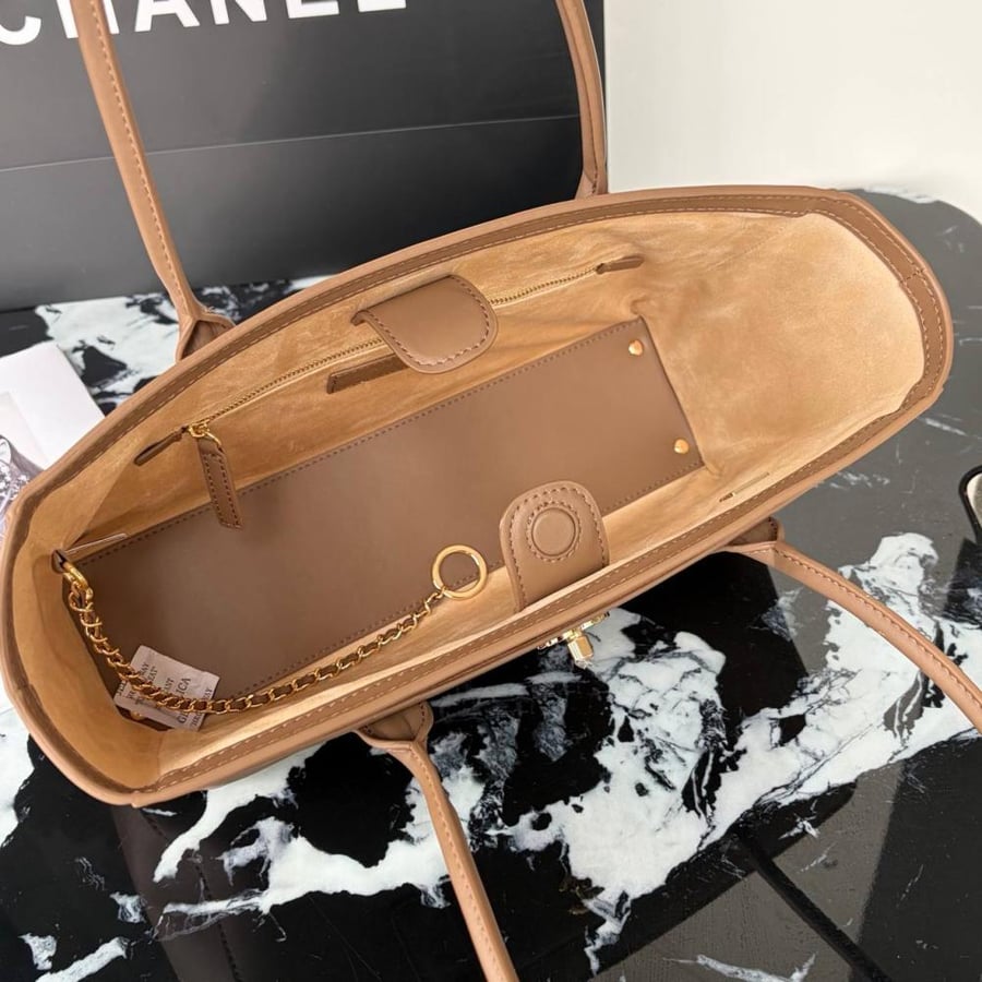 Chanel tot bag