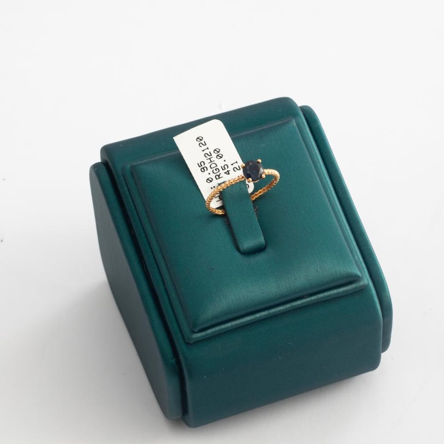 خاتم عيار ٢١