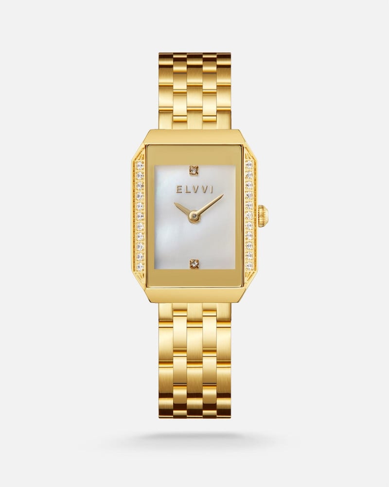 Classic women's watch in gold