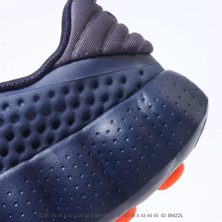 Nike Mind 002