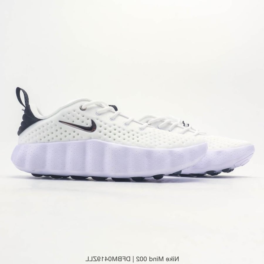 Nike Mind 002