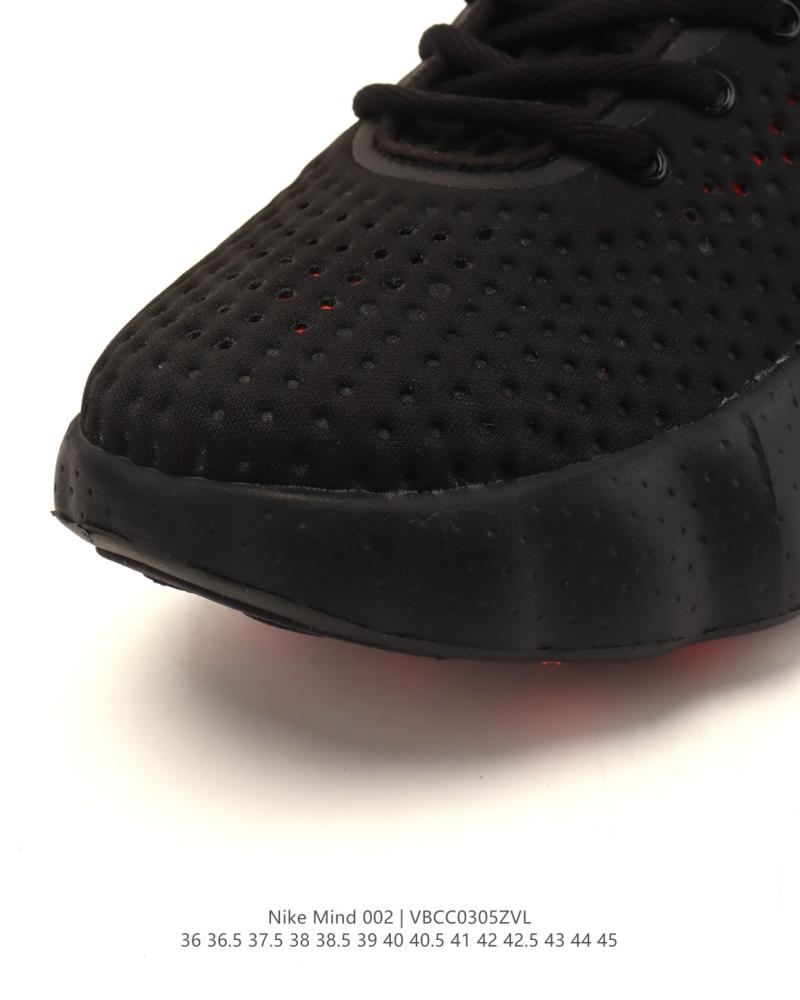 Nike Mind 002