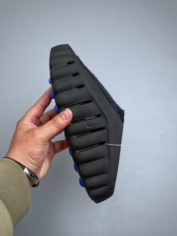Nike Mind 001