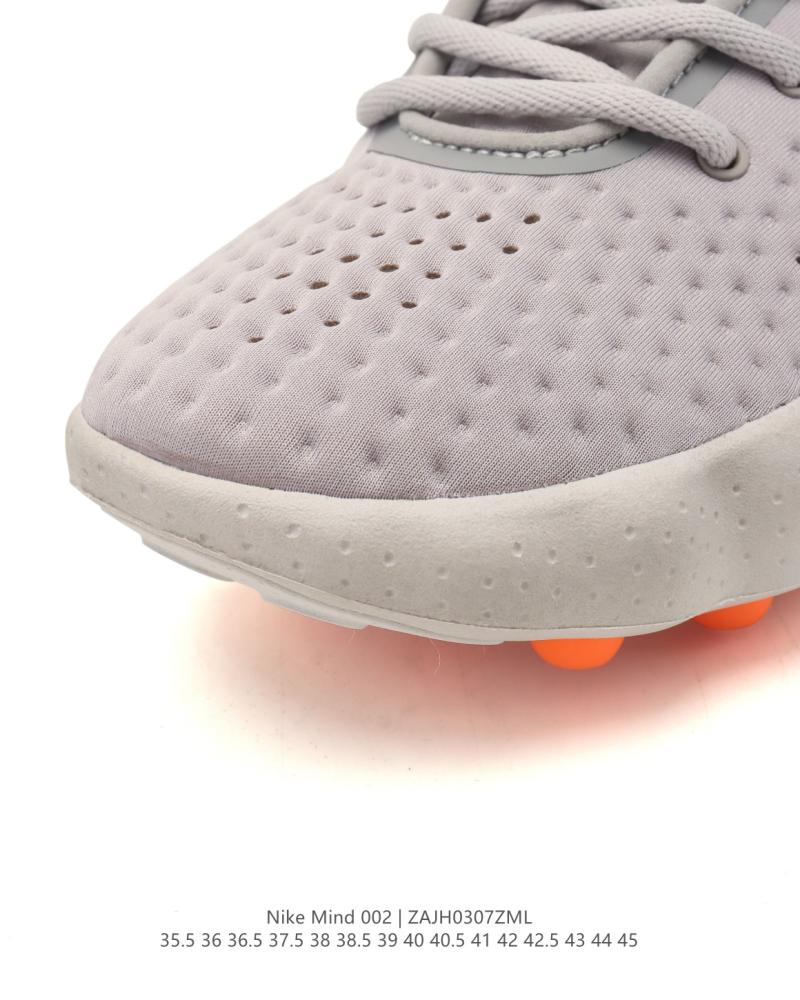 Nike Mind 002