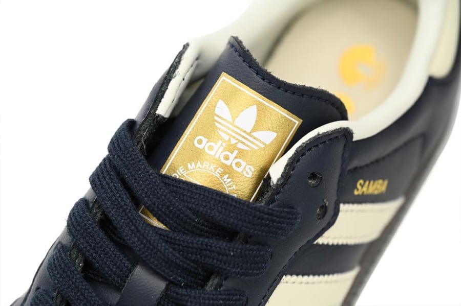 Adidas Samba