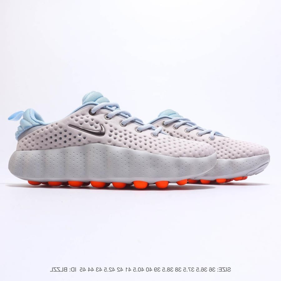 Nike Mind 002