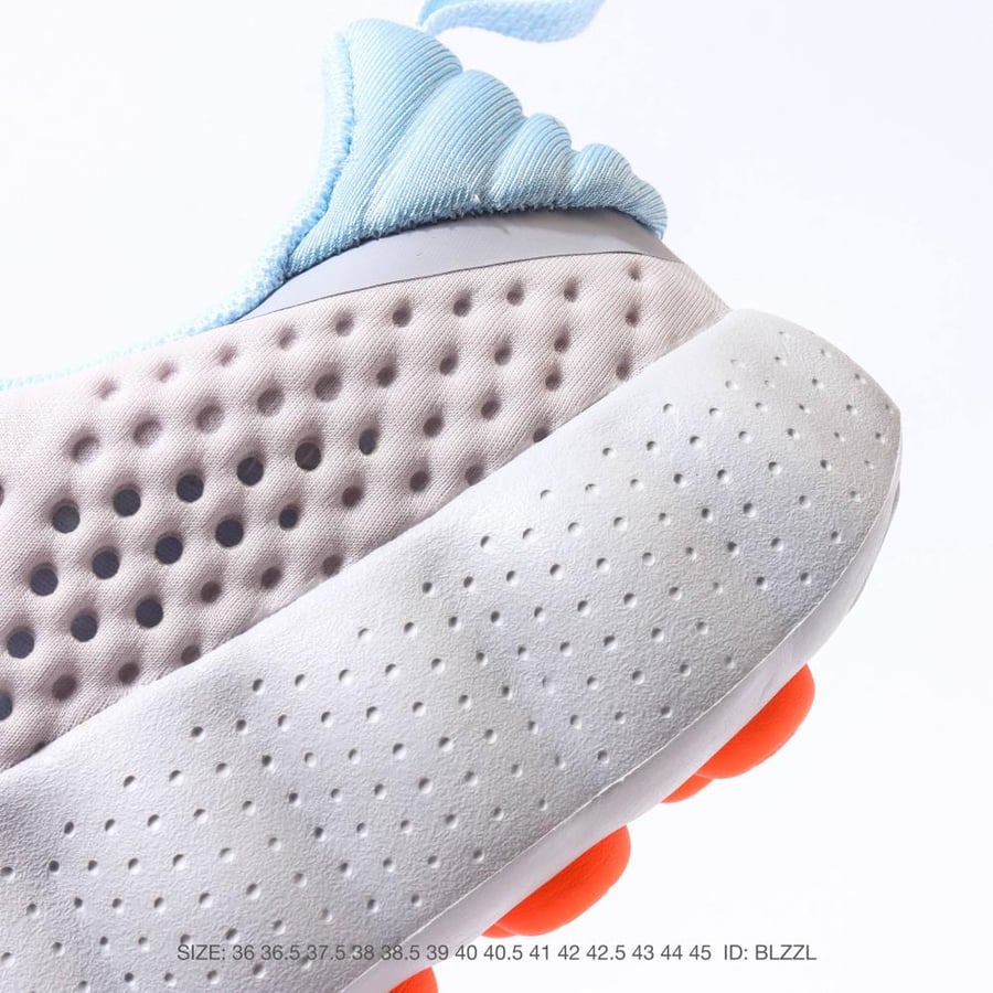 Nike Mind 002