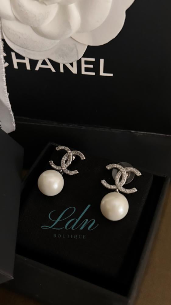Chanel earring 02