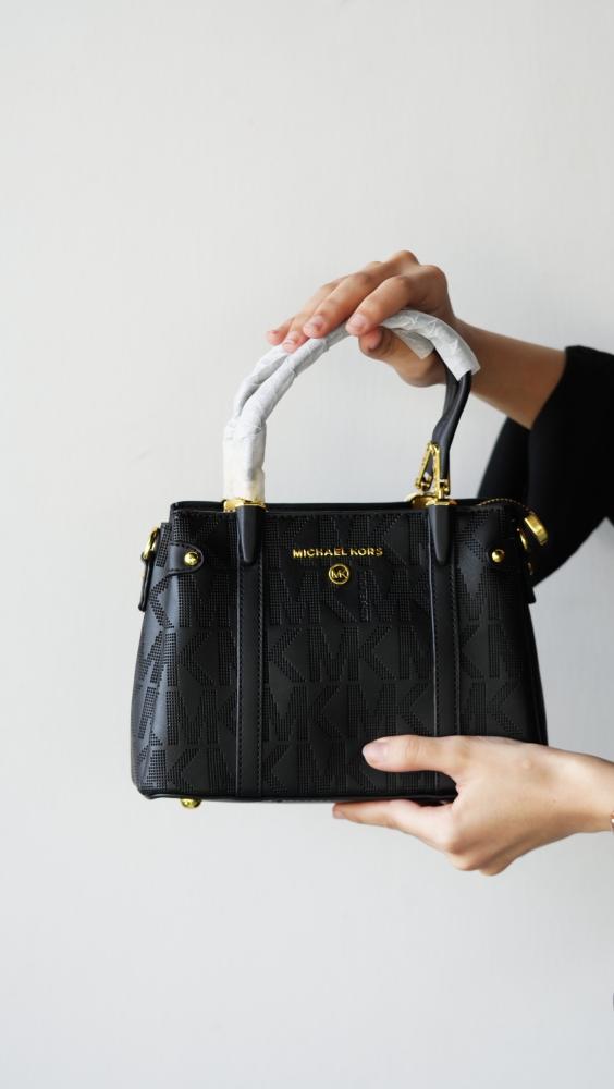 Michhael Kors bag