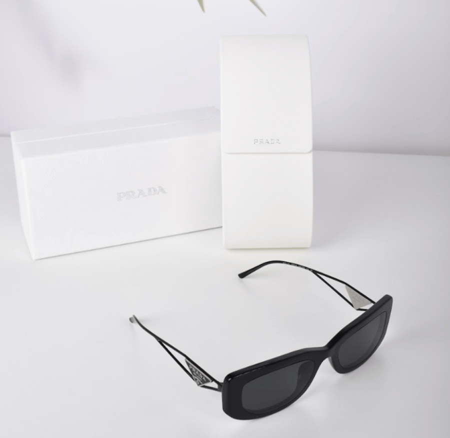 نظارة prada