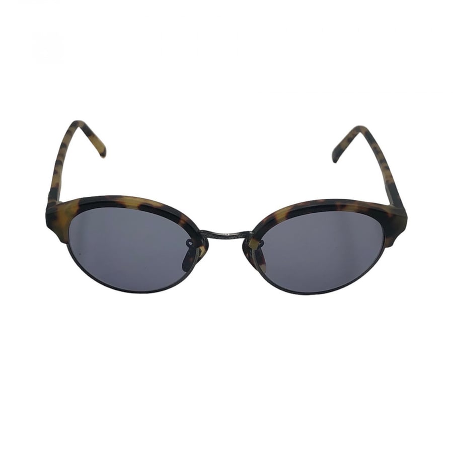 نظارات كلاسيكية Carrera