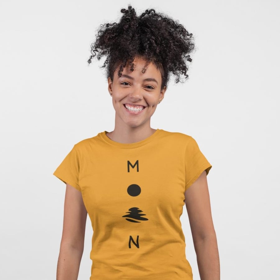 تي شيرت T-Shirt MOON