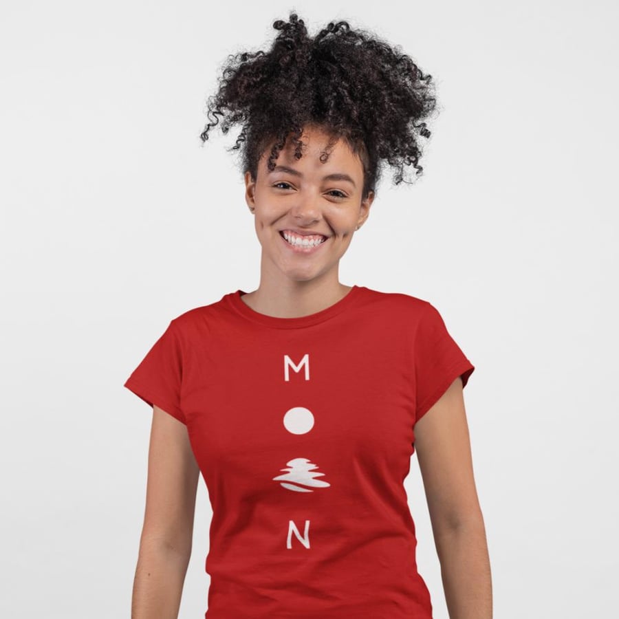 تي شيرت T-Shirt MOON