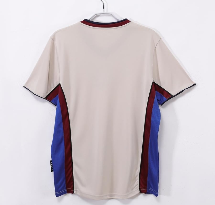برشلونه 1999-2002-vintage