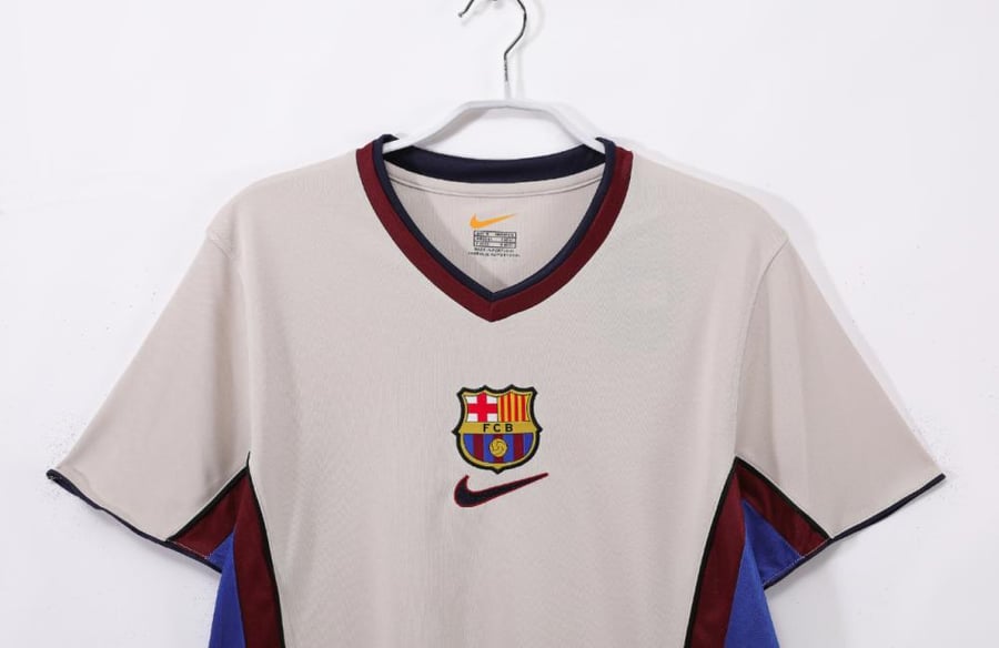 برشلونه 1999-2002-vintage