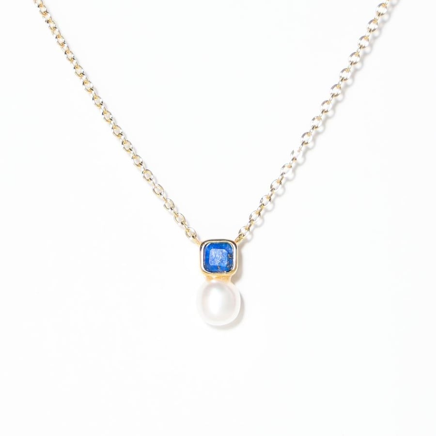 Lazil necklace