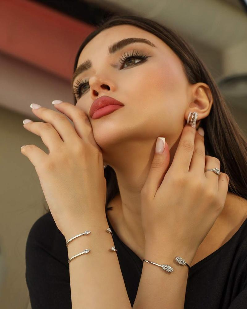 Women's silver bangles bracelet, open style, decorated with zircon stone rhinestones