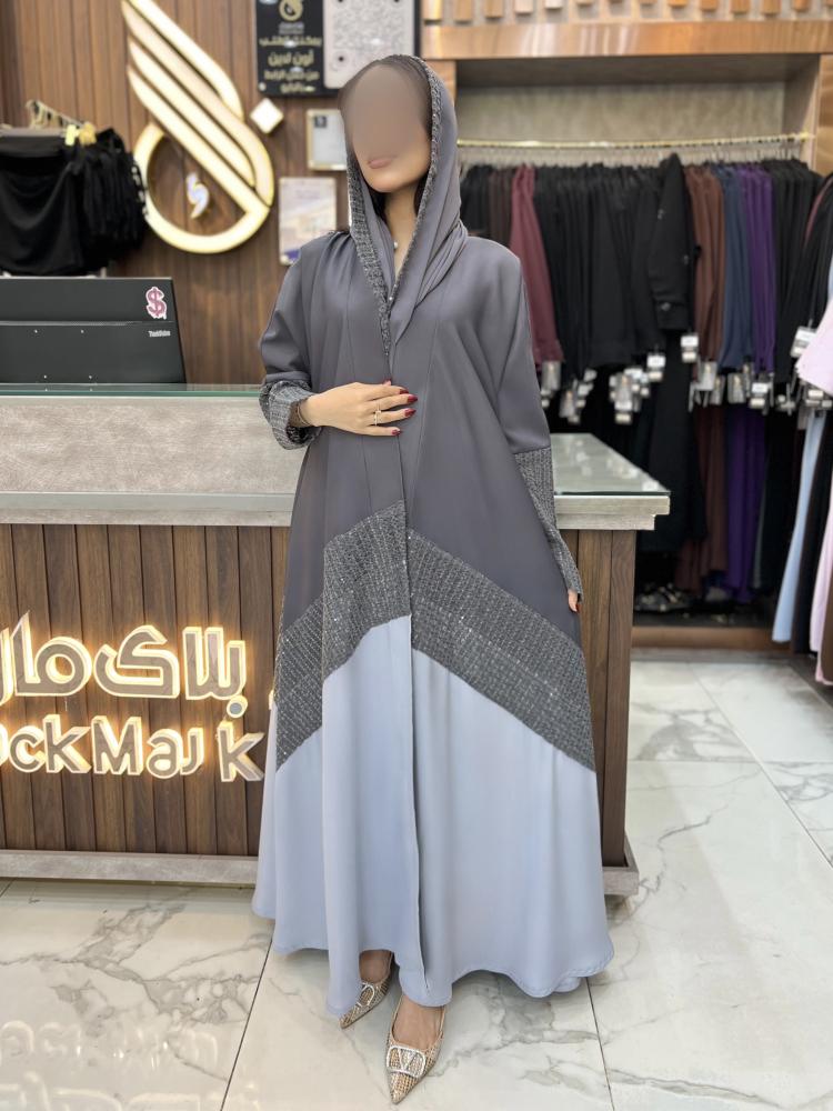 B404 عبايه نالا  رمادي قصه كلوش بقماش كريب كوري