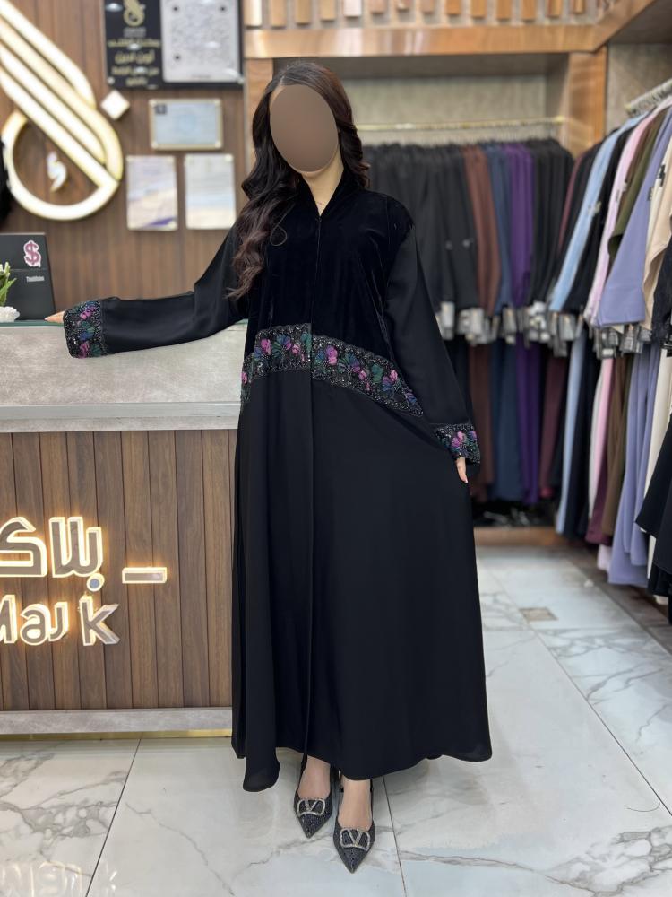 B430 عباية جيلان قصه كلوش قماش مخمل