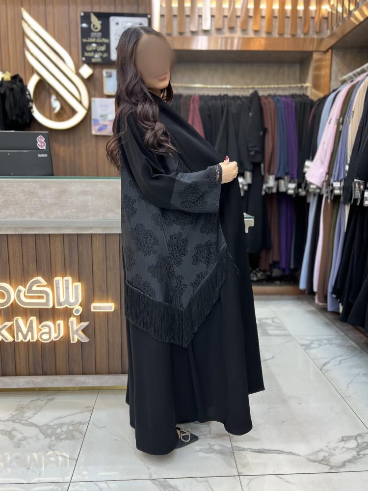 B415 عبايه سدن قصه كلوش شغل ناعم اسود بقماش كريب صيفي كوري