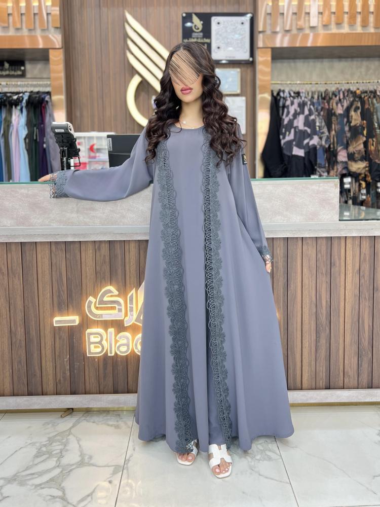 B291 عبايه رغد قصه كلوش مع فستان داخلي باالعبايه بقماش كريب صيفي كوري لون رمادي