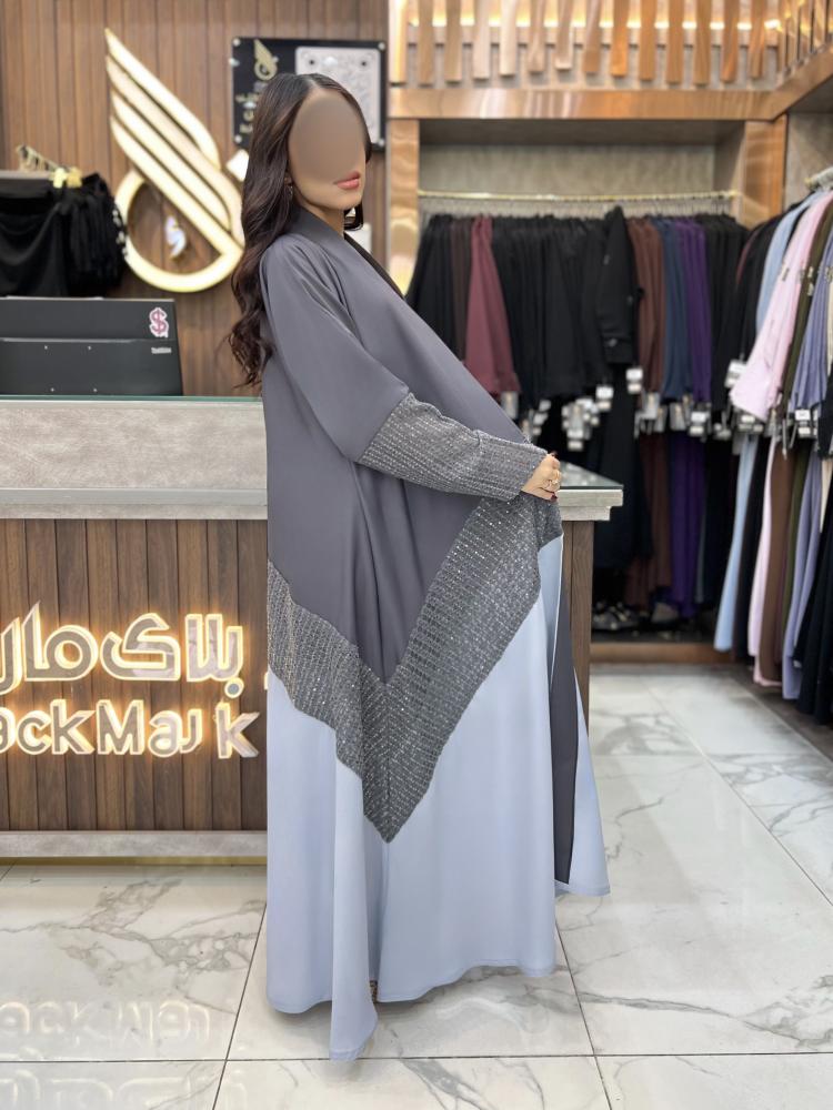 B404 عبايه نالا  رمادي قصه كلوش بقماش كريب كوري