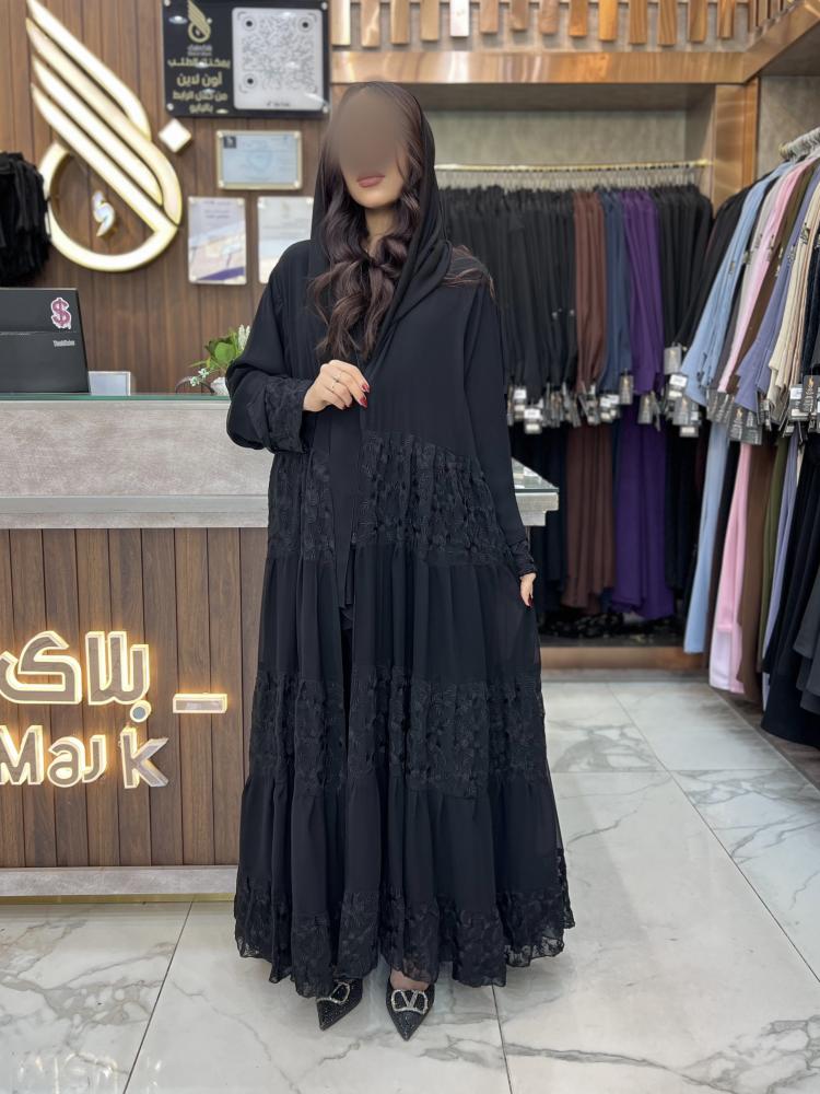 B417 عبايه شيراز قصه دبل كلوش تطريز اسود فاخر بقماش  شيفون جرجيت كوري