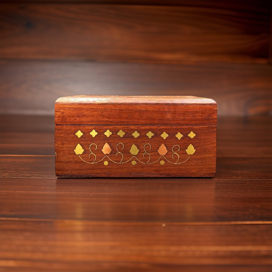 صندوق هندي مميز (اوقية-اوقيتين)