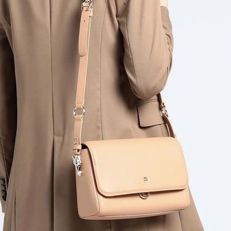 AIGNER