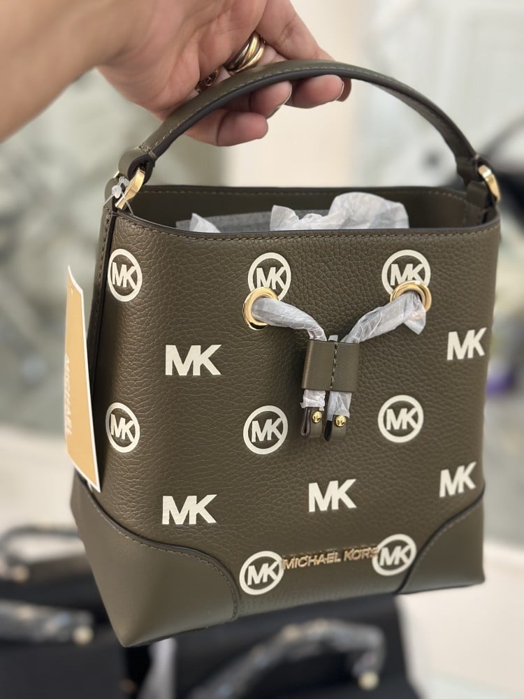 MICHAEL KORS