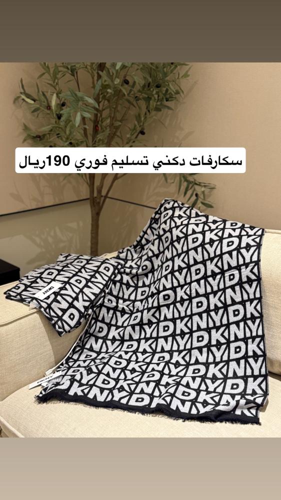DKNY SCARF