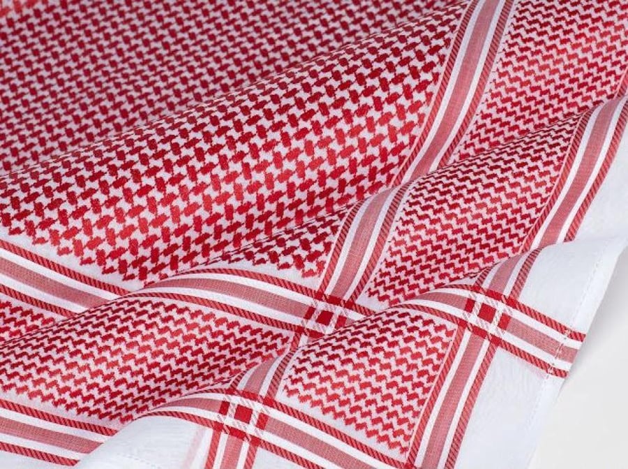 شماغ ماريو فالنتينو احمر -شماغ ماركاتي