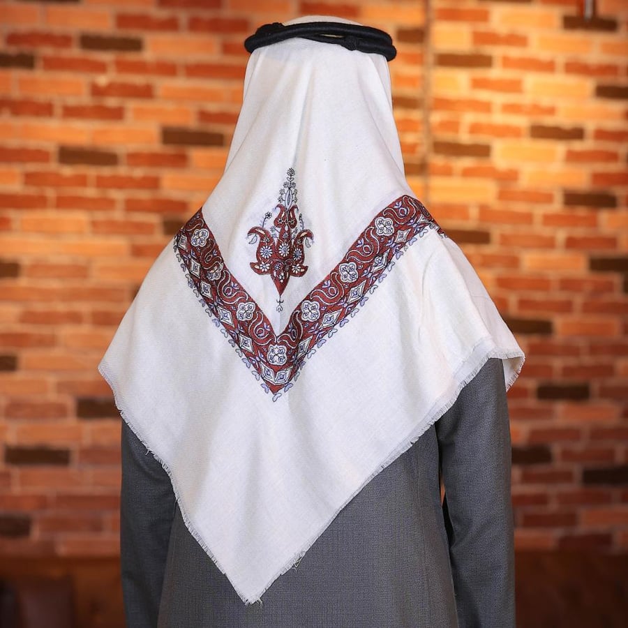 شال ترمة هيبة الشتاء من شماغ ماركاتي