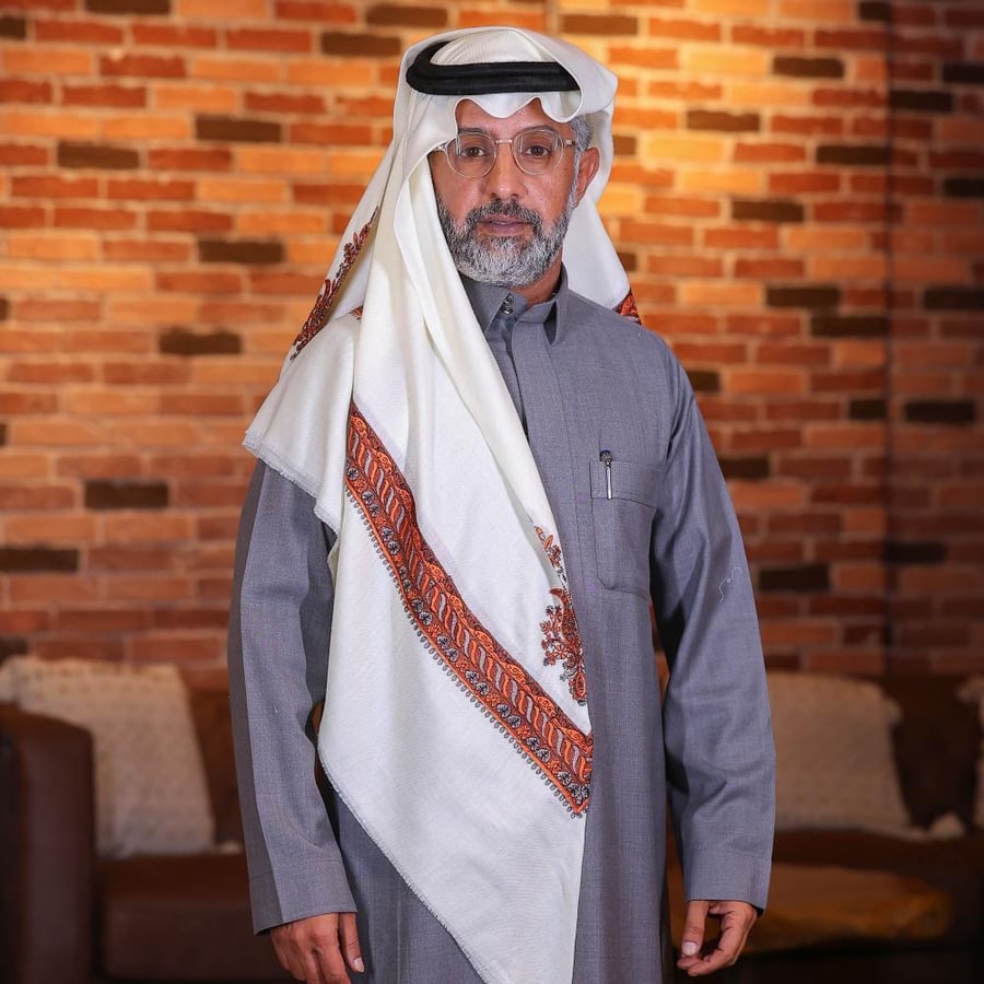 شال ترمة ارتقي باطلالتك مع شماغ ماركاتي
