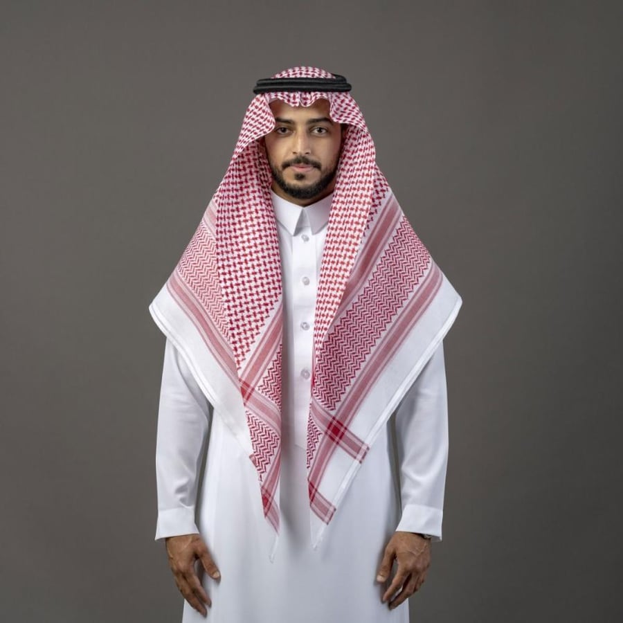 تفاصيل نقشة شماغ البسام البصمة 18 بجودة عالية وخيوط دقيقة