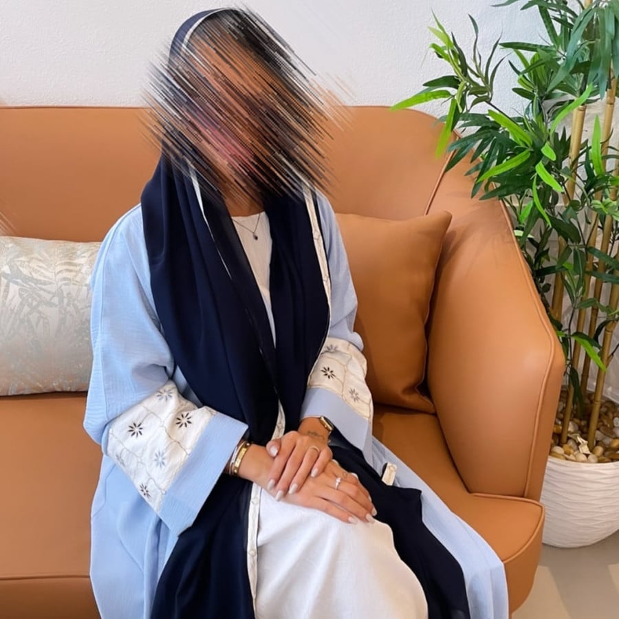 Seela Abaya