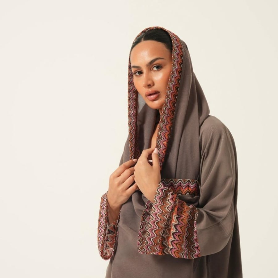 Abaya: 139