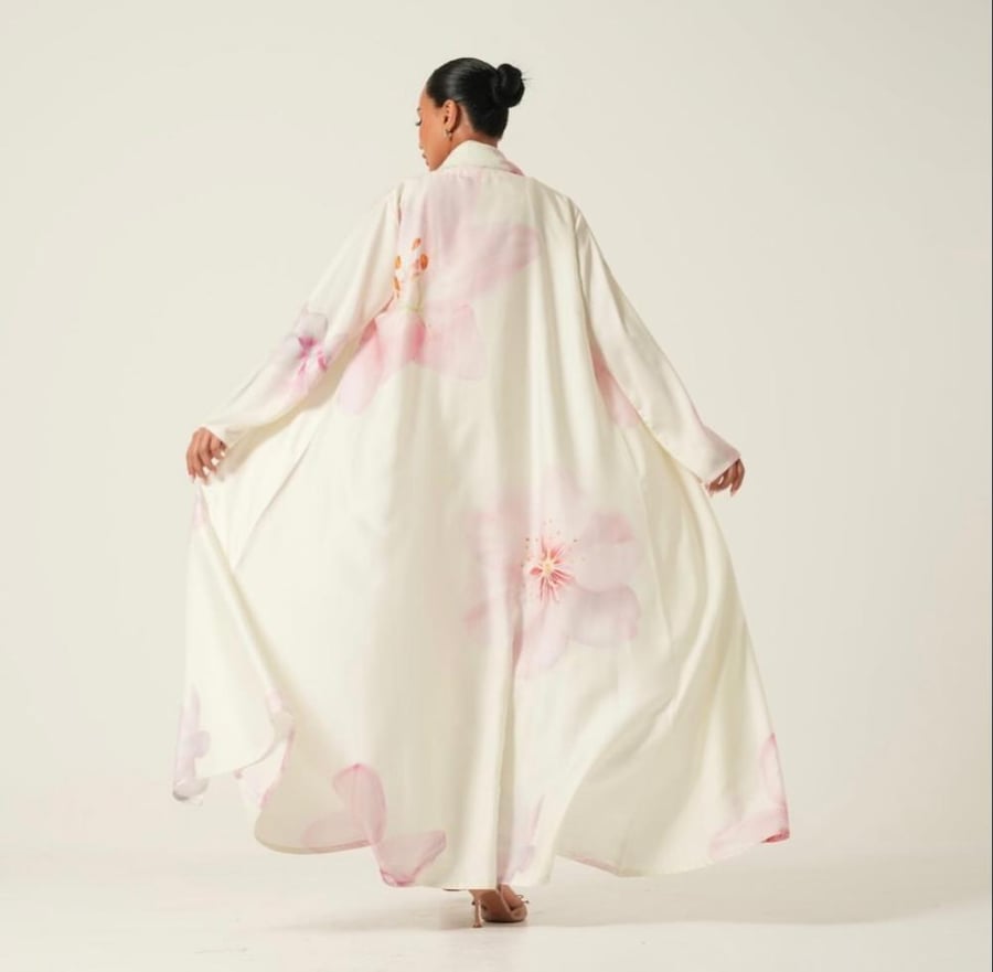 Abaya: 141