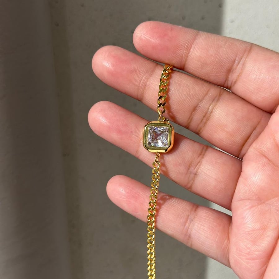 Celine Bracelet - ذهبي