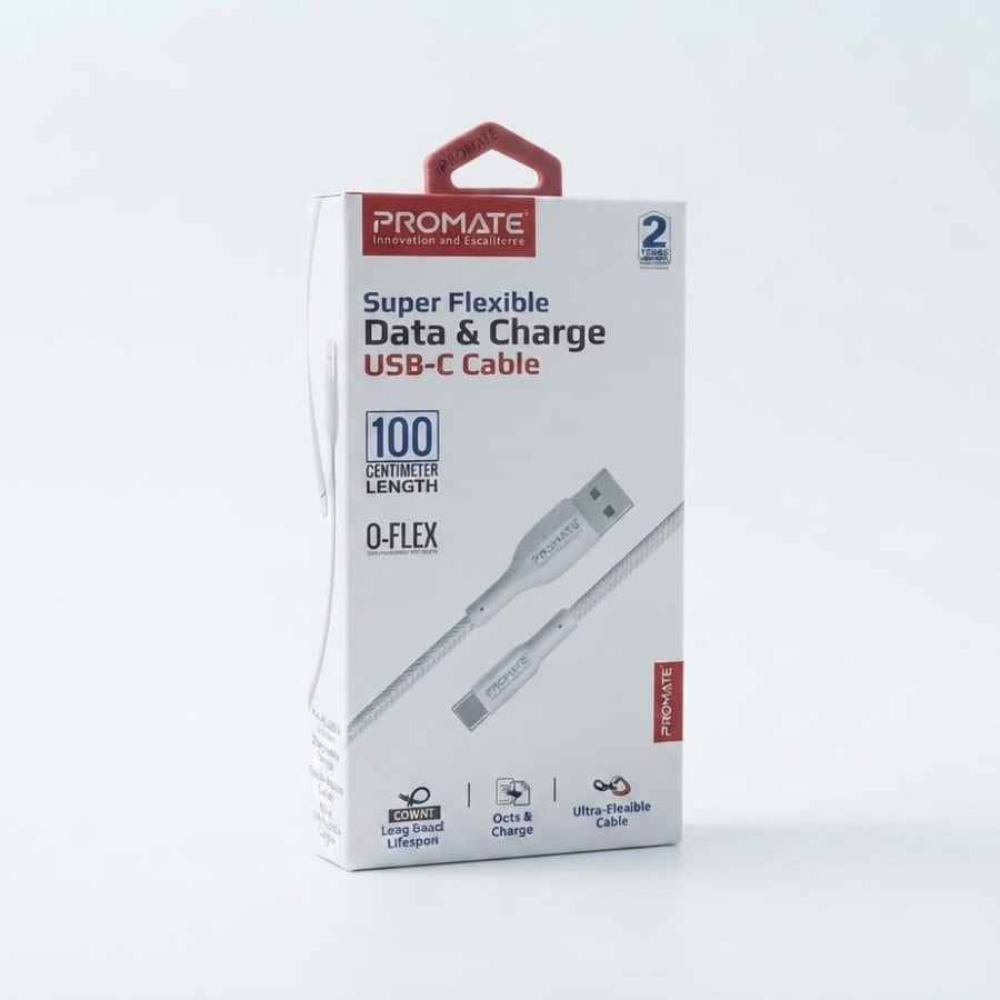 عرض ثلاثي من بروميت لكابلات USB-C (27W Power Delivery، 60W Power Delivery، و Super Flexible Data & Charge)
