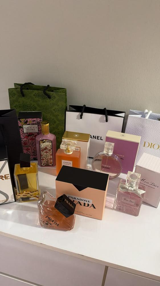 عرض 6 عطور