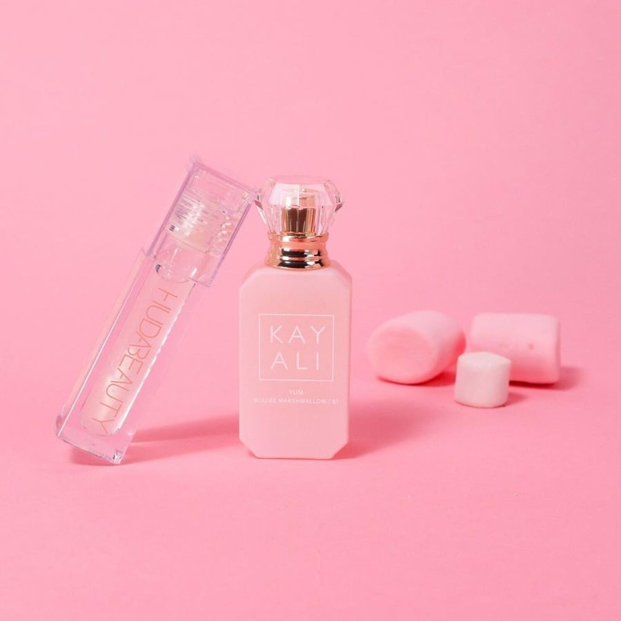 مجموعة قلوس وعطر كيالي يوجي مارشميلو من هدى بيوتي