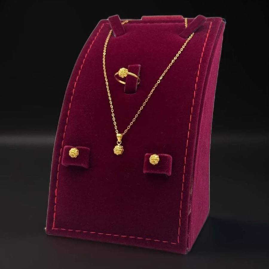 SET  18K - طقم  عيار 18
