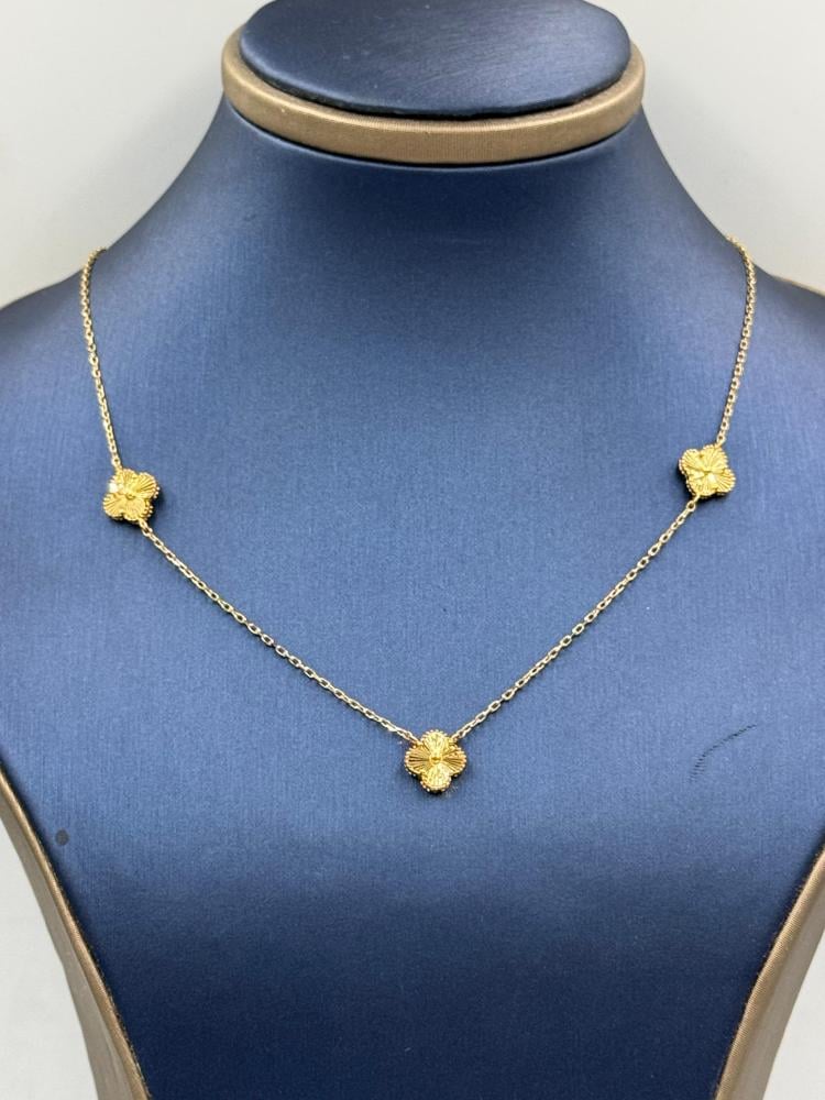 SET 18K - عقد واسوارة عيار 18
