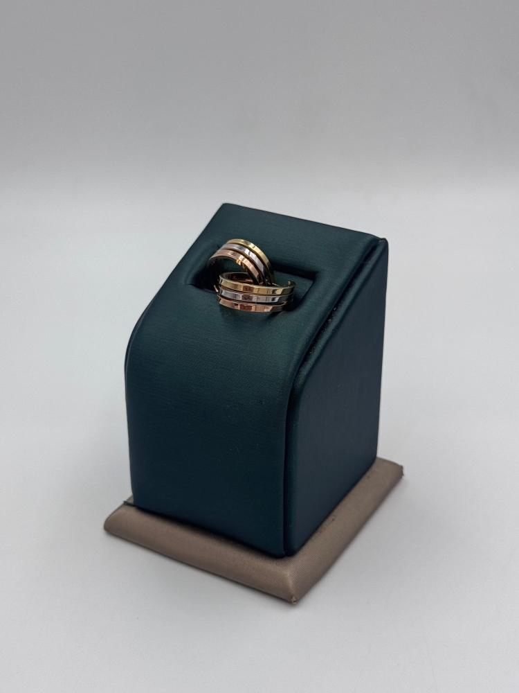 Earring 18K - حلق عيار 18
