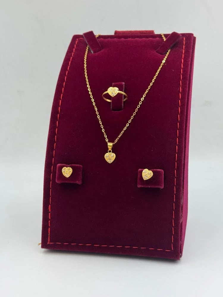 SET  18K - طقم  عيار 18