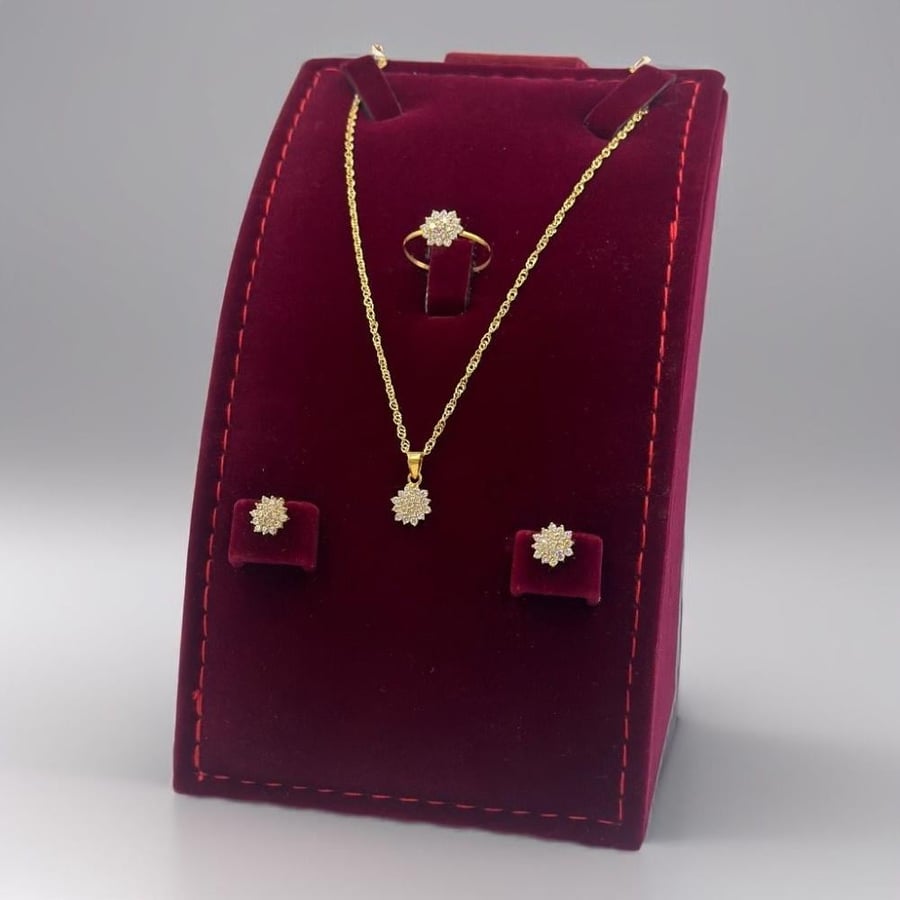 SET  18K - طقم  عيار 18